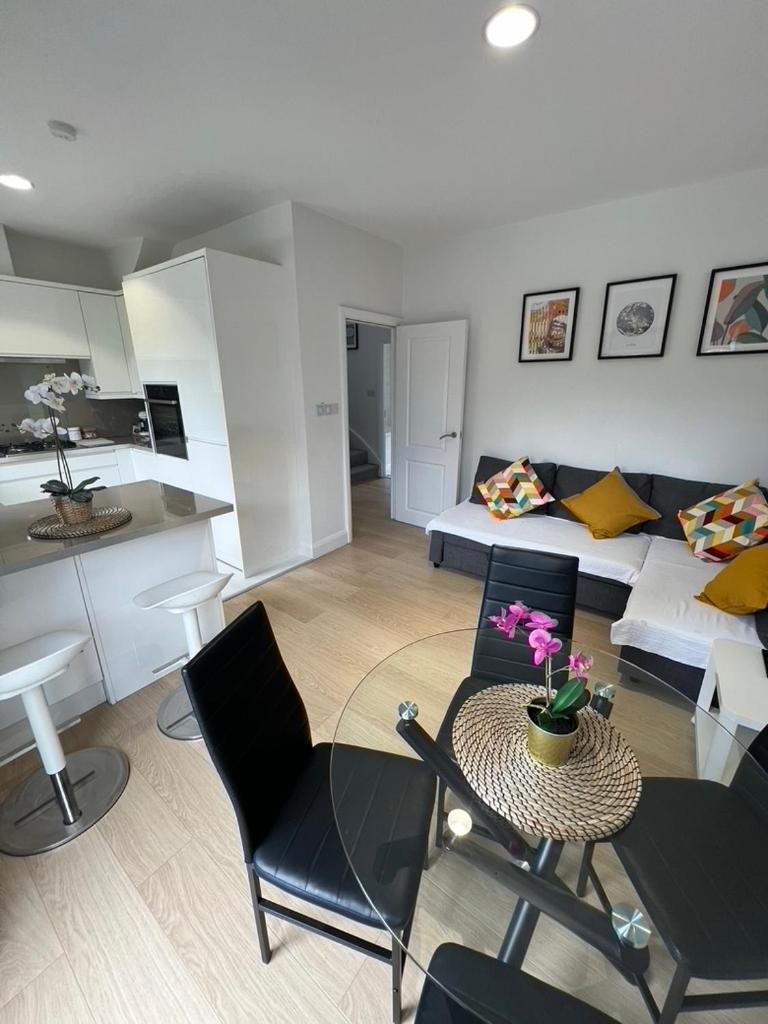 Zenobia London Luxury Apartments فينتشلي المظهر الخارجي الصورة